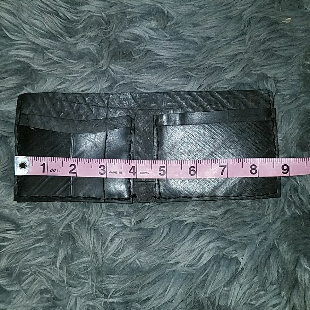 *donated*recycled tire wallet - Picture 4 of 6